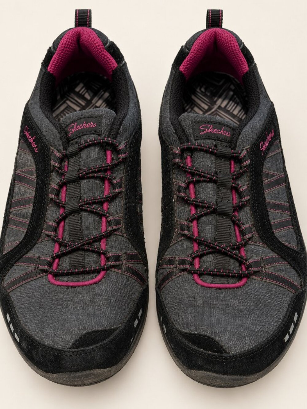 Skechers Black Magenta Bungee Walking Shoes Women's 7